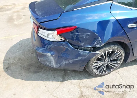 2016 Nissan Maxima 3.5 Platinum из США, поврежденный, VIN 1N4AA6AP0GC425345